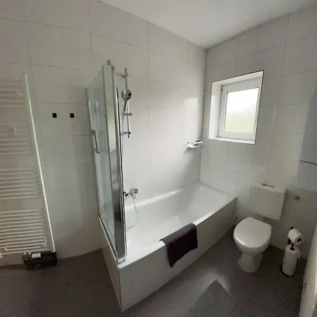 No3 By 21 Apartment *