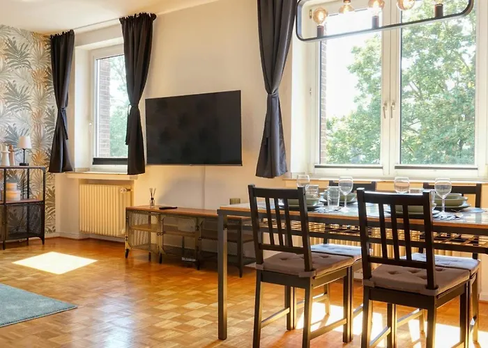 Appartement Grosszuegiges Industrie Design Fuer Bis Zu 6 Personen, Naehe Messe Und Dus, Verkehrsguenstig - Familien, Gruppen Und Firmen Krefeld