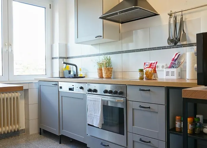 Appartement Grosszuegiges Industrie Design Fuer Bis Zu 6 Personen, Naehe Messe Und Dus, Verkehrsguenstig - Familien, Gruppen Und Firmen